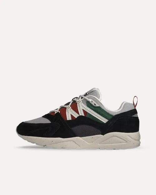 Karhu Fusion 2.0 Fear Bear „Mascot Pack“ Jet Black / Bright White F804120 sneaker