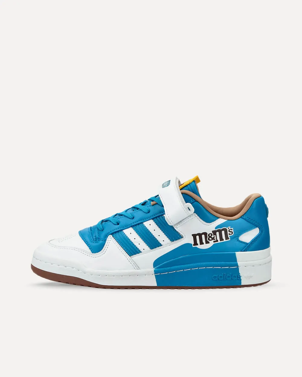 adidas Originals x m&m’s Forum Low 84 „Blue“ Craft Blue / Footwear White / Dark Brown GZ1936 sneaker