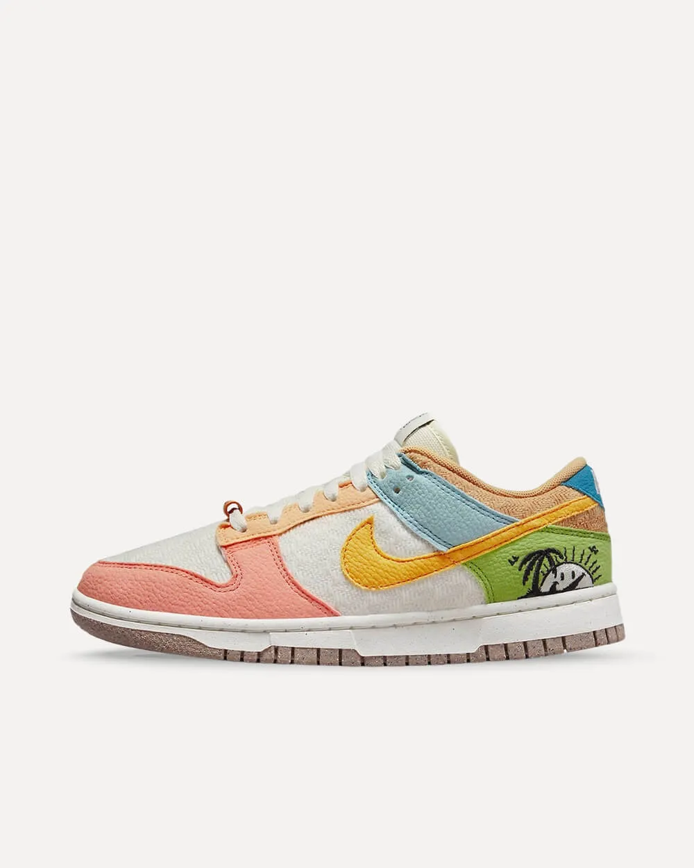 Nike Wmns Dunk Low SE „Sun Club“ Sail / Sanded Gold / Light Madder Root DQ0265-100 sneaker