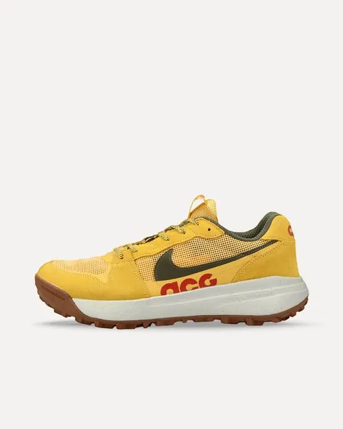 Nike ACG Lowcate „Solar Flare“ SOLAR FLARE/CARGO KHAKI-BLACK-LIGHT BONE DM8019-700 sneaker