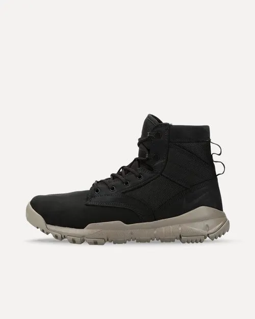 Nike SFB 6″ NSW Leather Boot BLACK/BLACK-LIGHT TAUPE 862507-002 sneaker