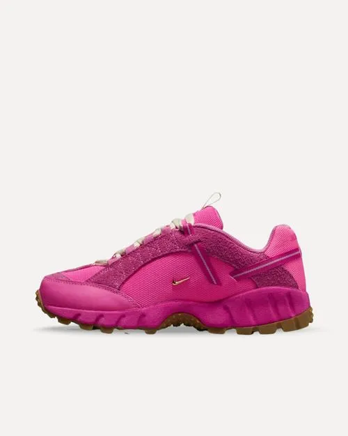 Nike x Jacquemus Air Humara LX „Pink Flash“ Pink/Metallic Gold-Gum DX9999-600 sneaker