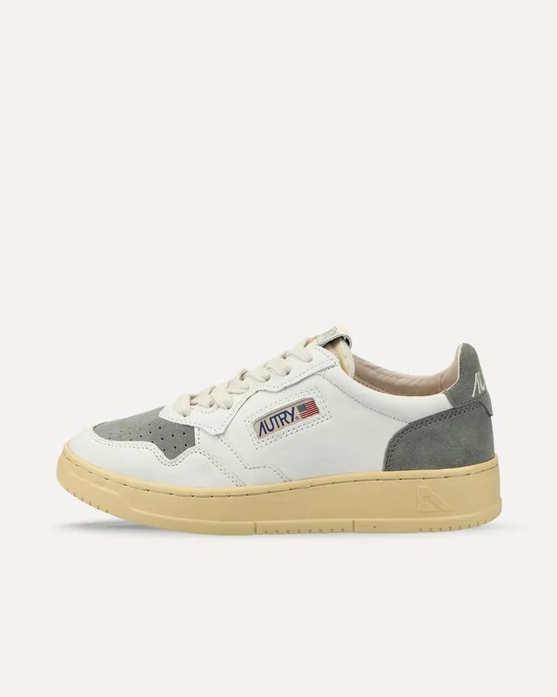 Autry Medalist Low W SUEDE/LEAT WHT/MILITARY AULWSL05 sneaker