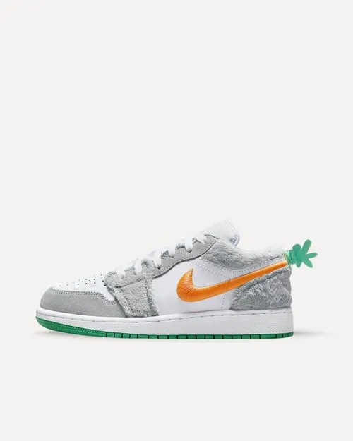 Nike Air Jordan 1 Low GS „Rabbit“ Light Smoke Grey/Total Orange-White-Stadium Green DZ6333-083 sneaker