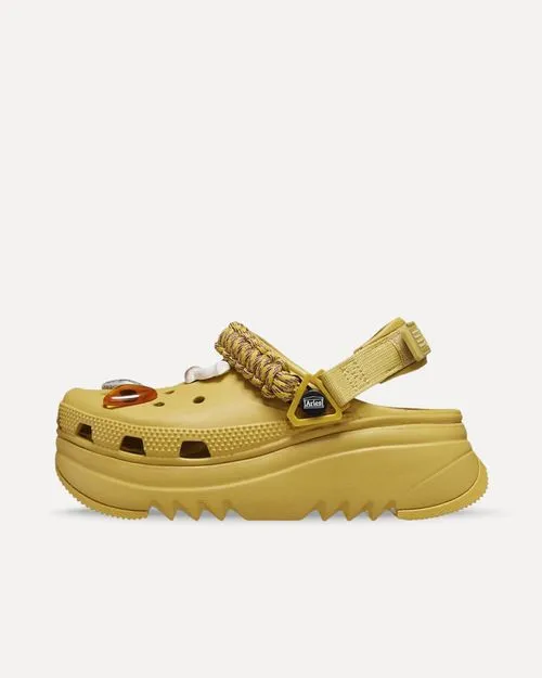 Crocs x Aries Classic Hiker Xscape Clog Desert Grass 208683-76A sneaker