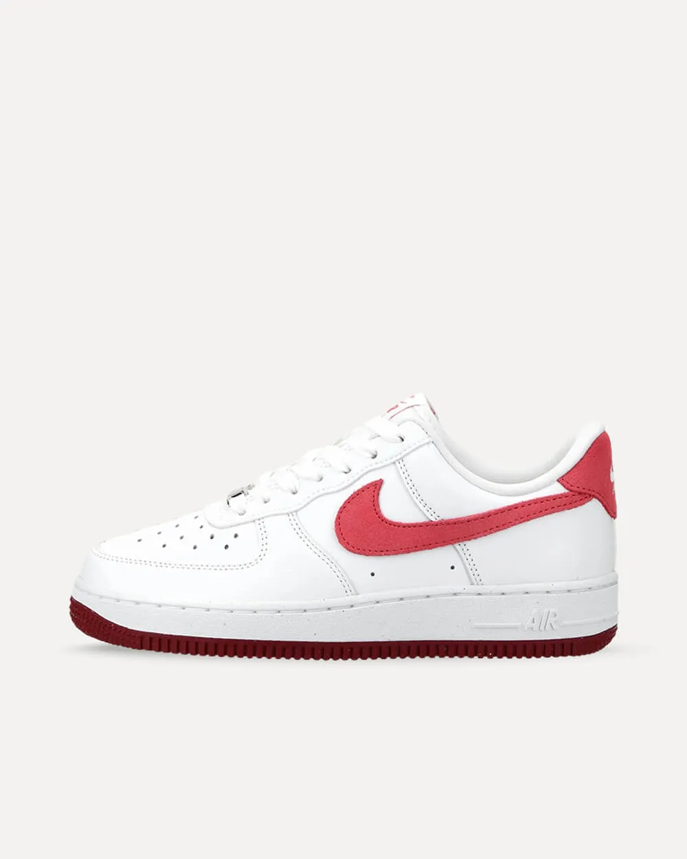 Nike Air Force 1 ’07 Low „Adobe“ white / adobe / team red / dragon red FQ7626-100 sneaker