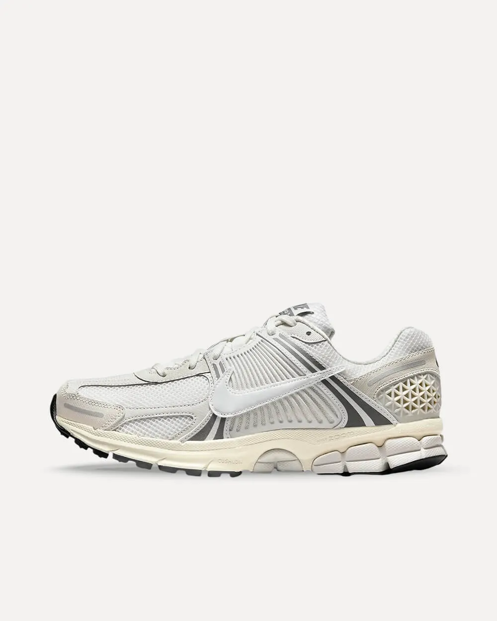 Nike Zoom Vomero 5 Platinum Tint / Photon Dust / Cashmere HF0731.-007 sneaker