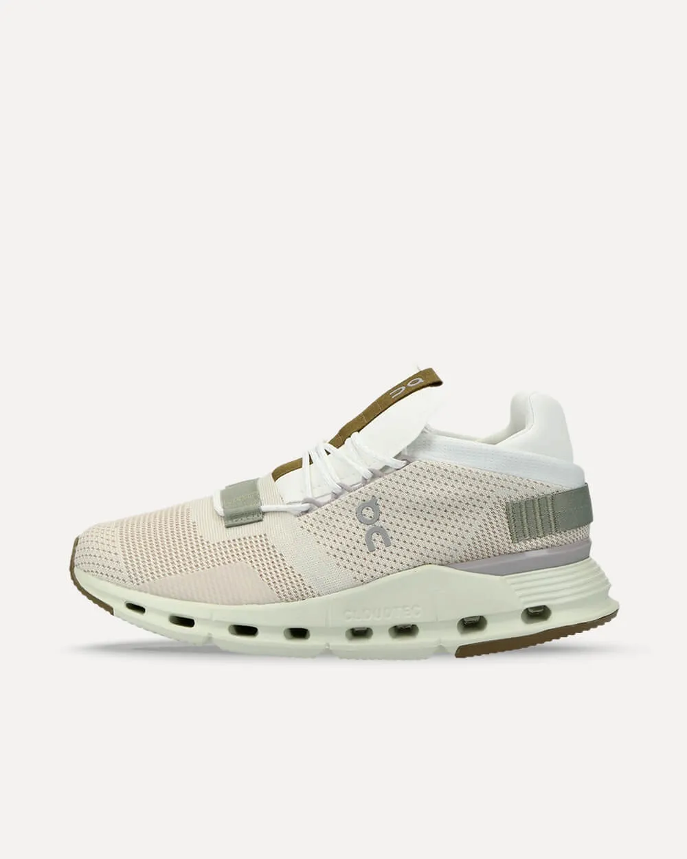 On Cloudnova Moon / Aloe 26.97885 sneaker