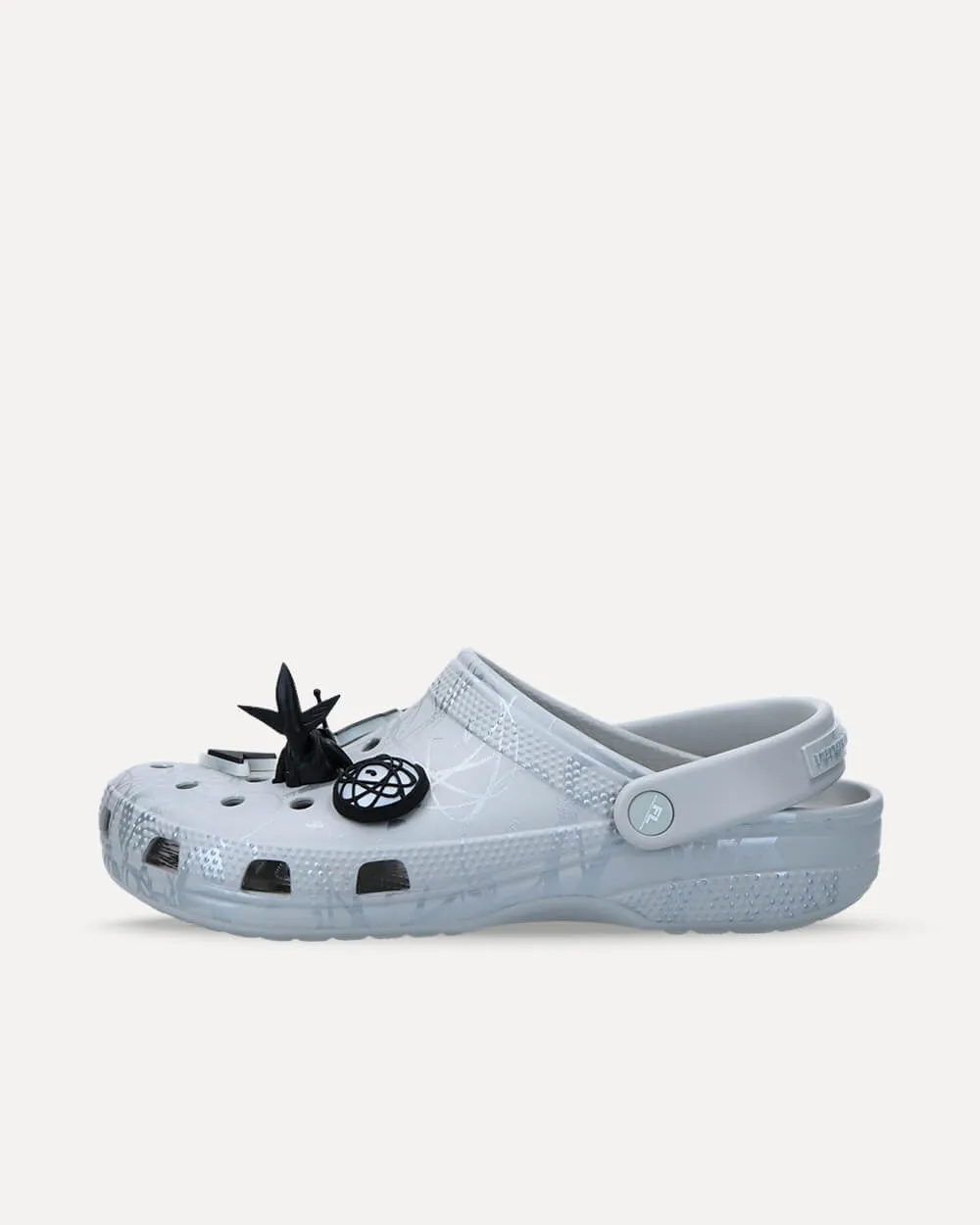Crocs x Futura Laboratories Classic RO Clog Pearl White 209622-101 sneaker