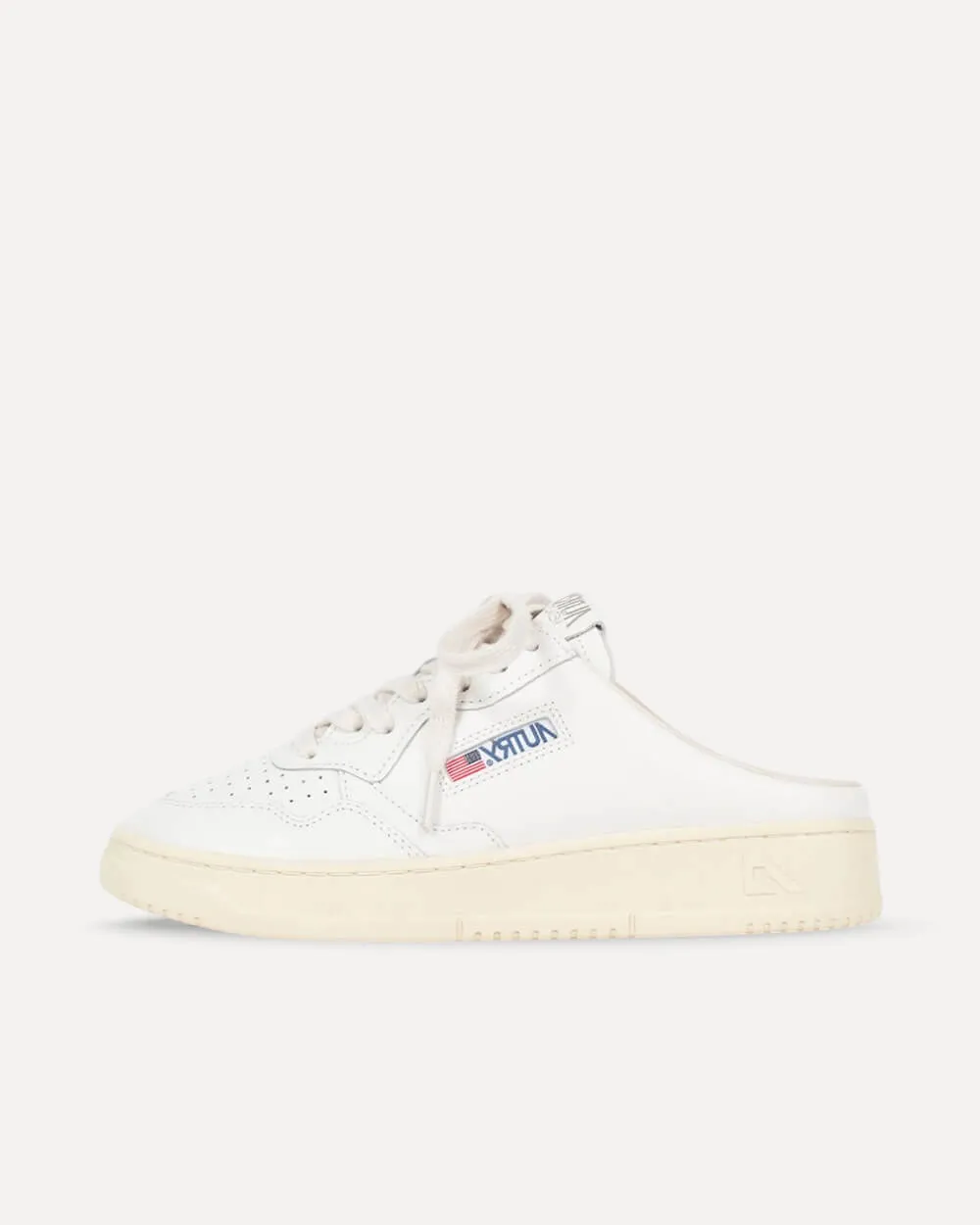 Autry Medalist Low Mule LL15 White MULW-LL15-WHT sneaker