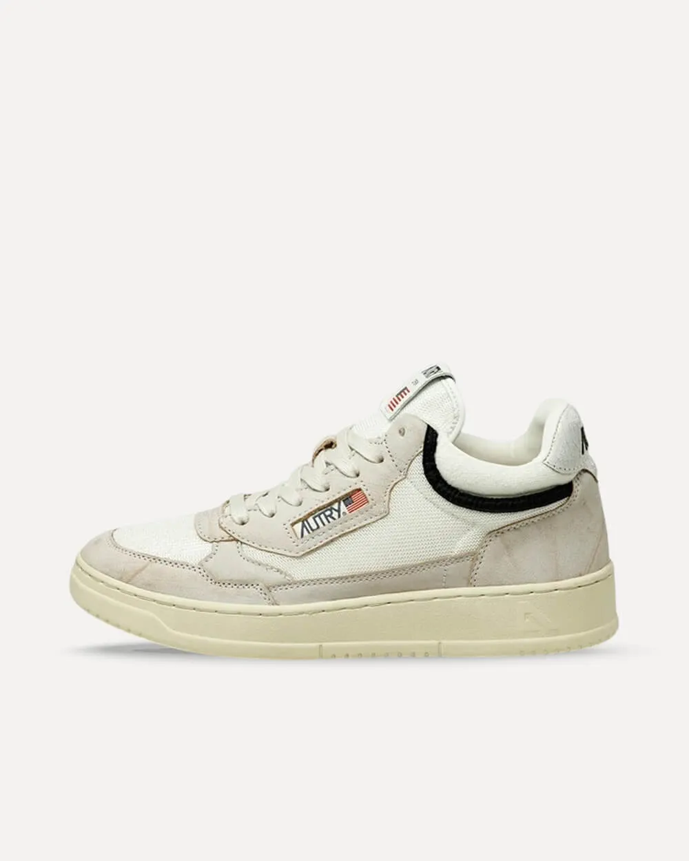 Autry Open Mid White / Black AOMMCE22 sneaker