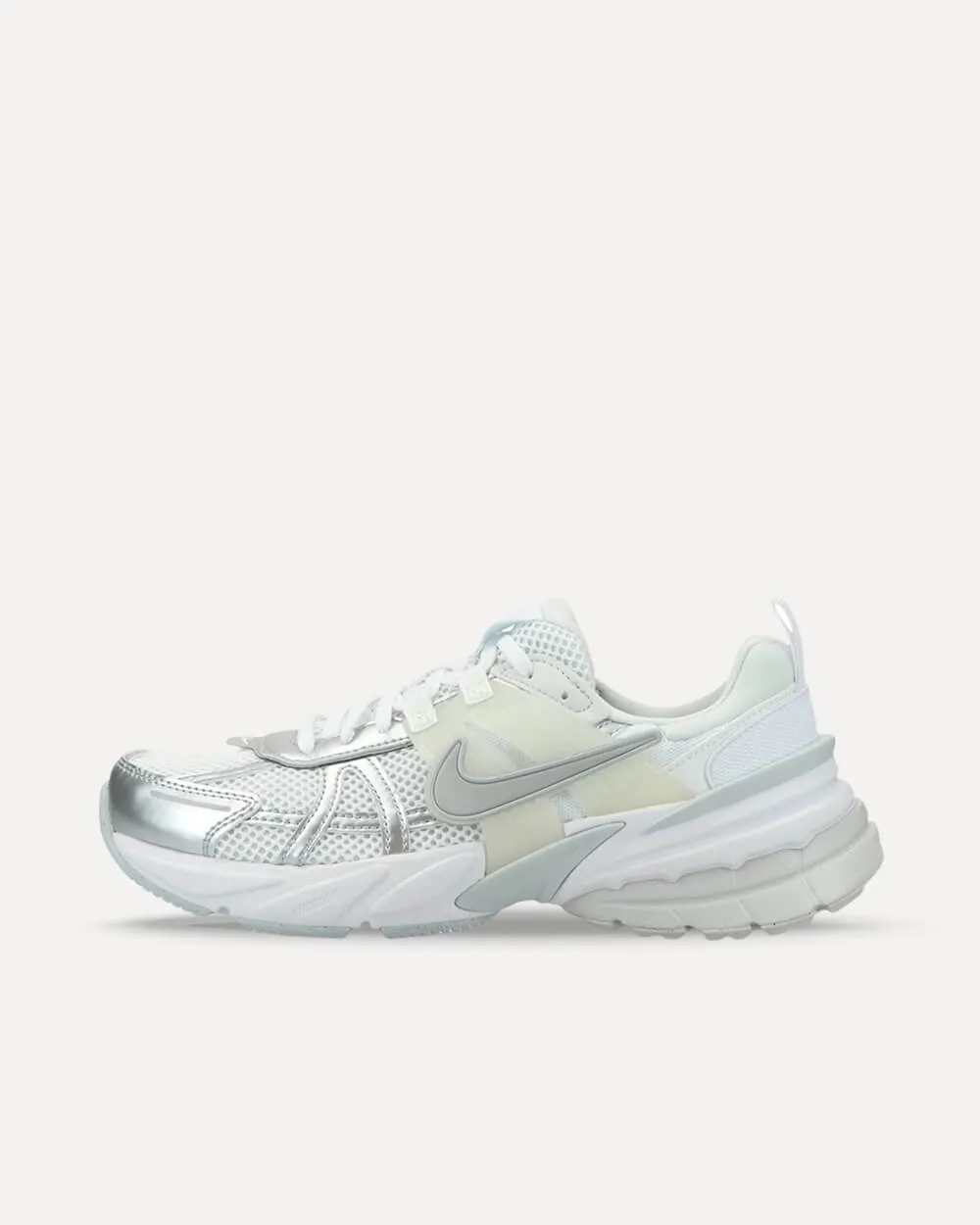 Nike V2K Run white / metallic silver / platinum tint FD0736-104 sneaker