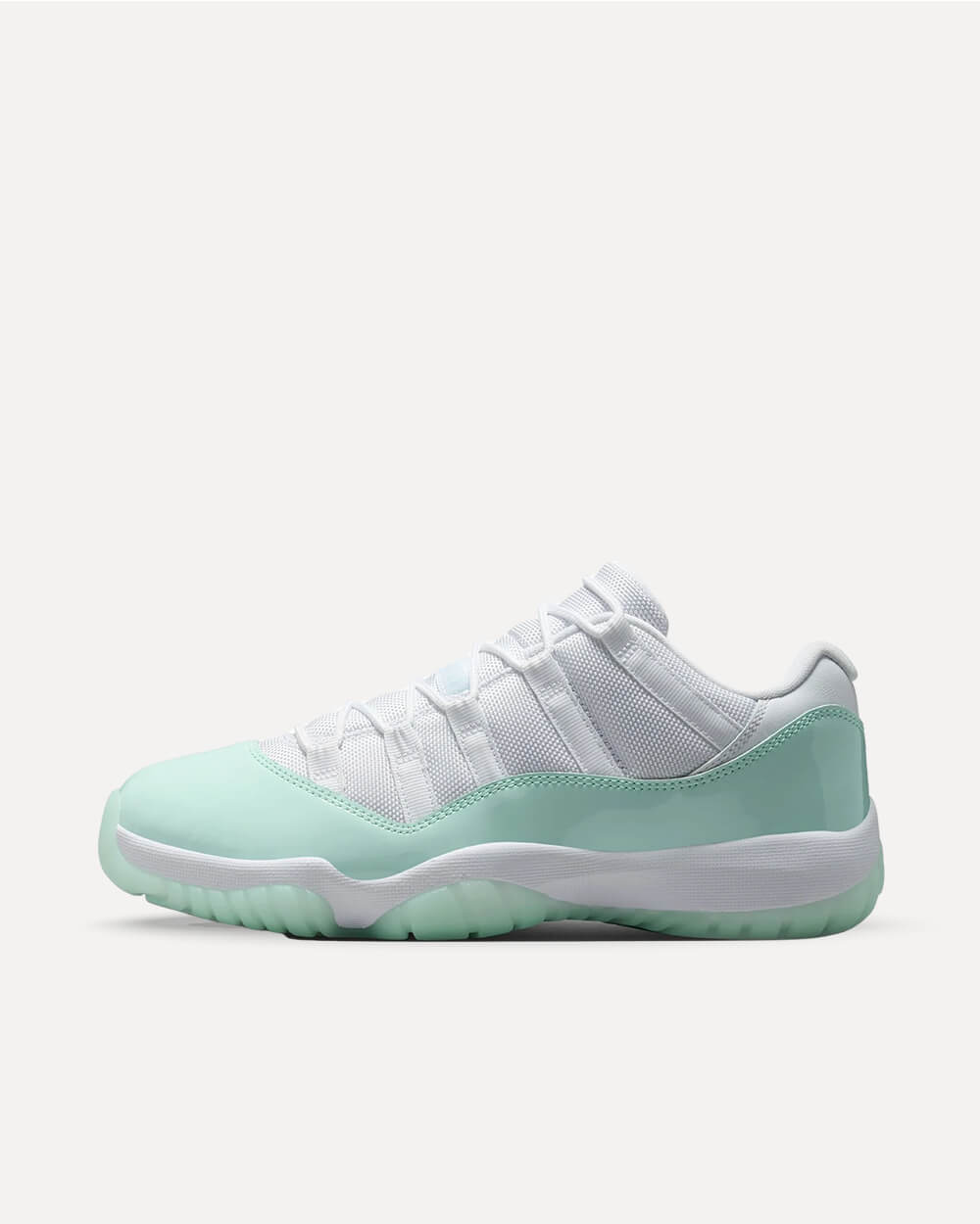 Nike Air Jordan 11 Retro Low “Igloo” White/Igloo AH7860-103 sneaker