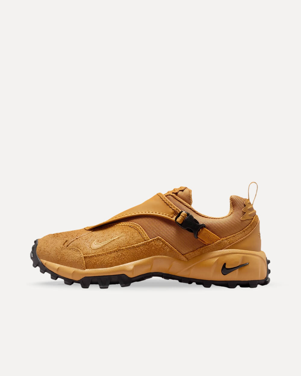 Nike ACG Phassad Wheat/Black-Golden Harvest IO4630-700 sneaker
