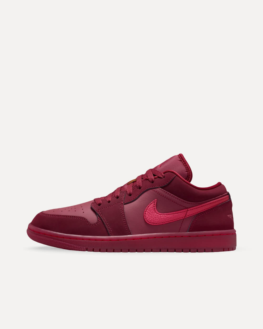 Nike Air Jordan 1 Low SE “Valentine’s Day” Team Red/Sierra Red IB7012-600 sneaker