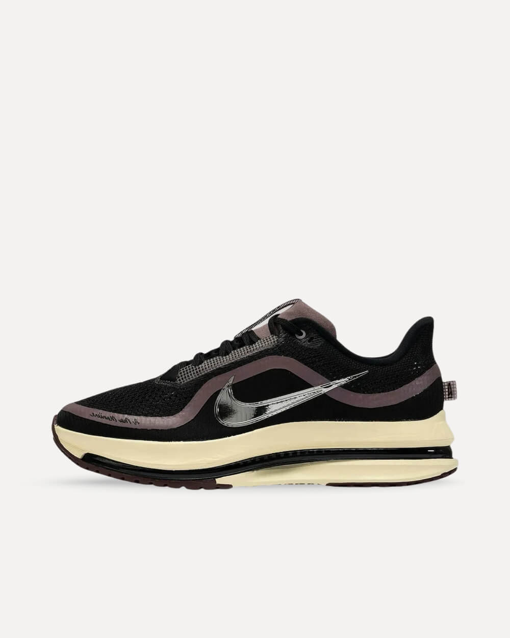 Nike x A Ma Maniére Pegasus Premium „Timing Is Everything“ Black/Burgundy Crush IM0701-001 sneaker