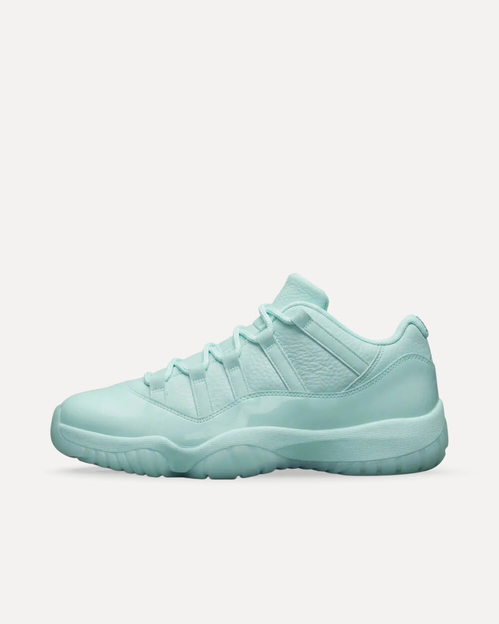 Nike x JAIDE Air Jordan 11 Low Fiberglass/White-Black IW1882-300 sneaker